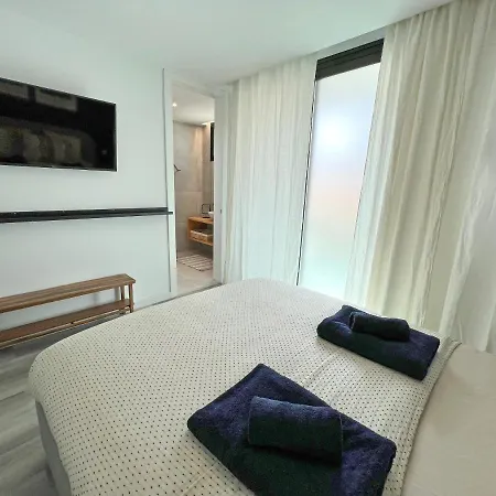 Medanojoy1- 3 Bedrooms- Steps From Playa Chica- Balcony