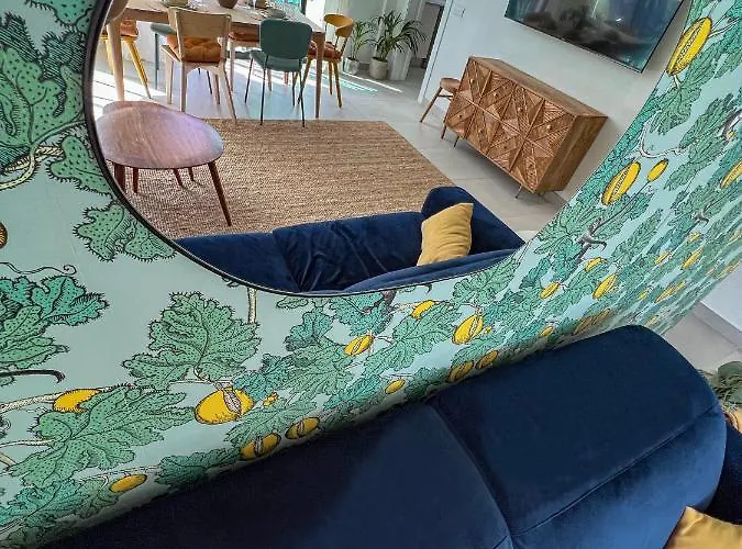 Medanojoy1- 3 Bedrooms, Spacious 60 M From The *