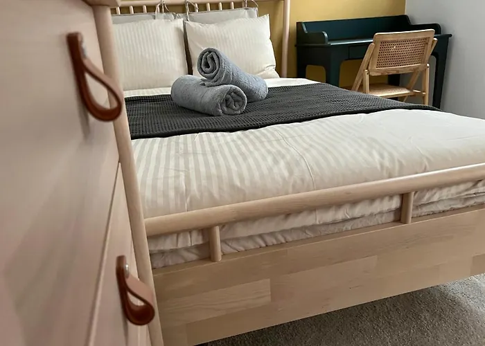 Medanojoy1- 3 Bedrooms, Spacious 60 M From The Appartement *