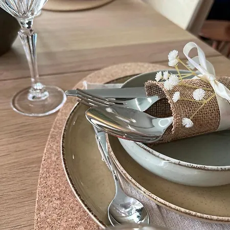 Lejlighed Medanojoy1- 3 Bedrooms, Spacious 60 M From The *