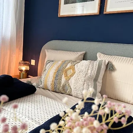 Lejlighed Medanojoy1- 3 Bedrooms, Spacious 60 M From The