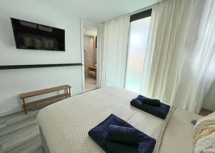 Medanojoy1- 3 Bedrooms- Steps From Playa Chica- Balcony