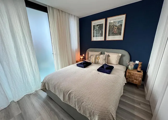 Apartment Medanojoy1- 3 Bedrooms- Steps From Playa Chica- Balcony El Médano